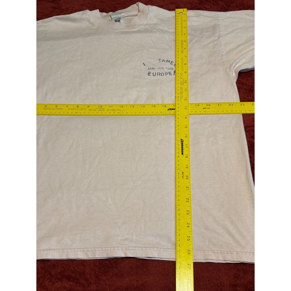 Vintage 1998 I Tamed Europe Map T-Shirt XL Pink Fruit of the Loom  90s Travel - Picture 7 of 7